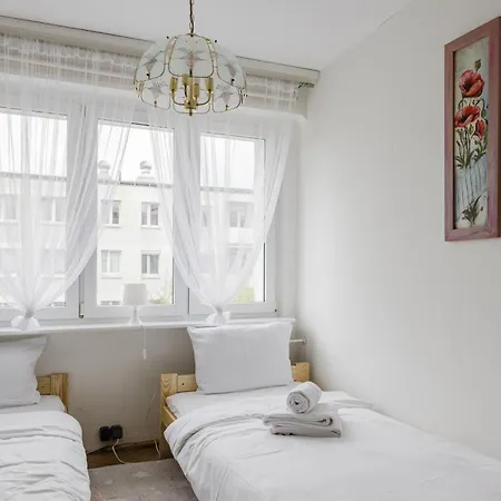 Osiedle Piastowskie Homey By Bookinghost Апартаменты Познань
