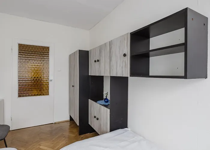 Osiedle Piastowskie Homey By Bookinghost Poznań