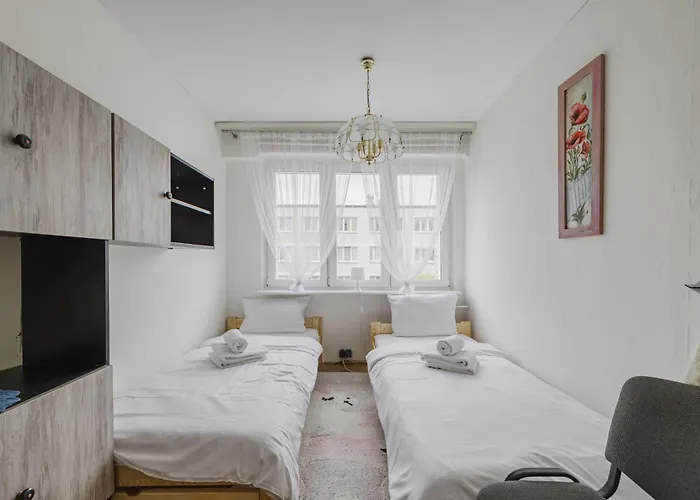 Osiedle Piastowskie Homey By Bookinghost *